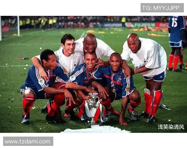 奥运会足球明星的辉煌瞬间与传奇故事揭秘